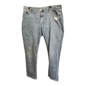 EUC Old Navy blue boyfriend mid-rise lightly distressed jeans – size 14